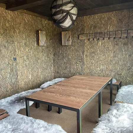 Vetsi Talli Village *