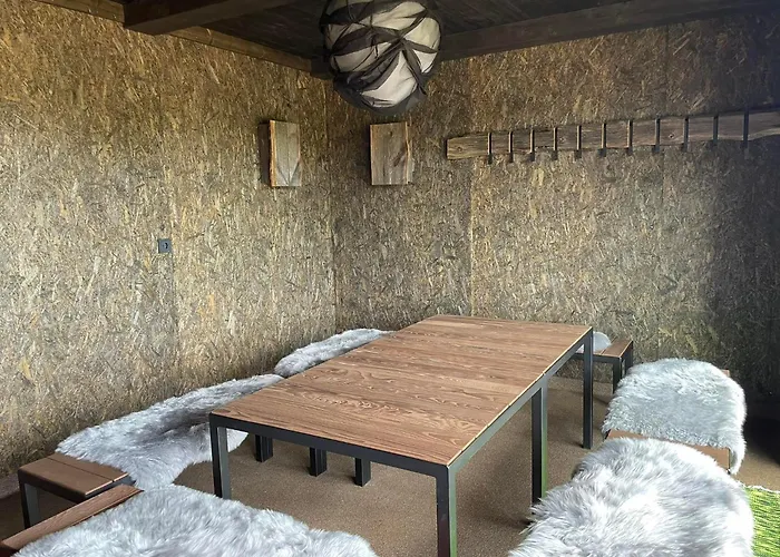 Vetsi Talli Village *